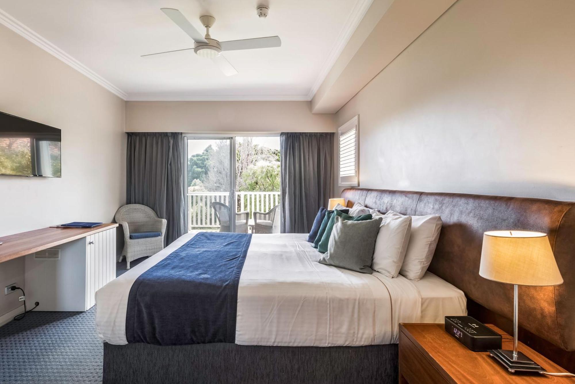 Caves House Hotel & Apartments Yallingup Exterior photo