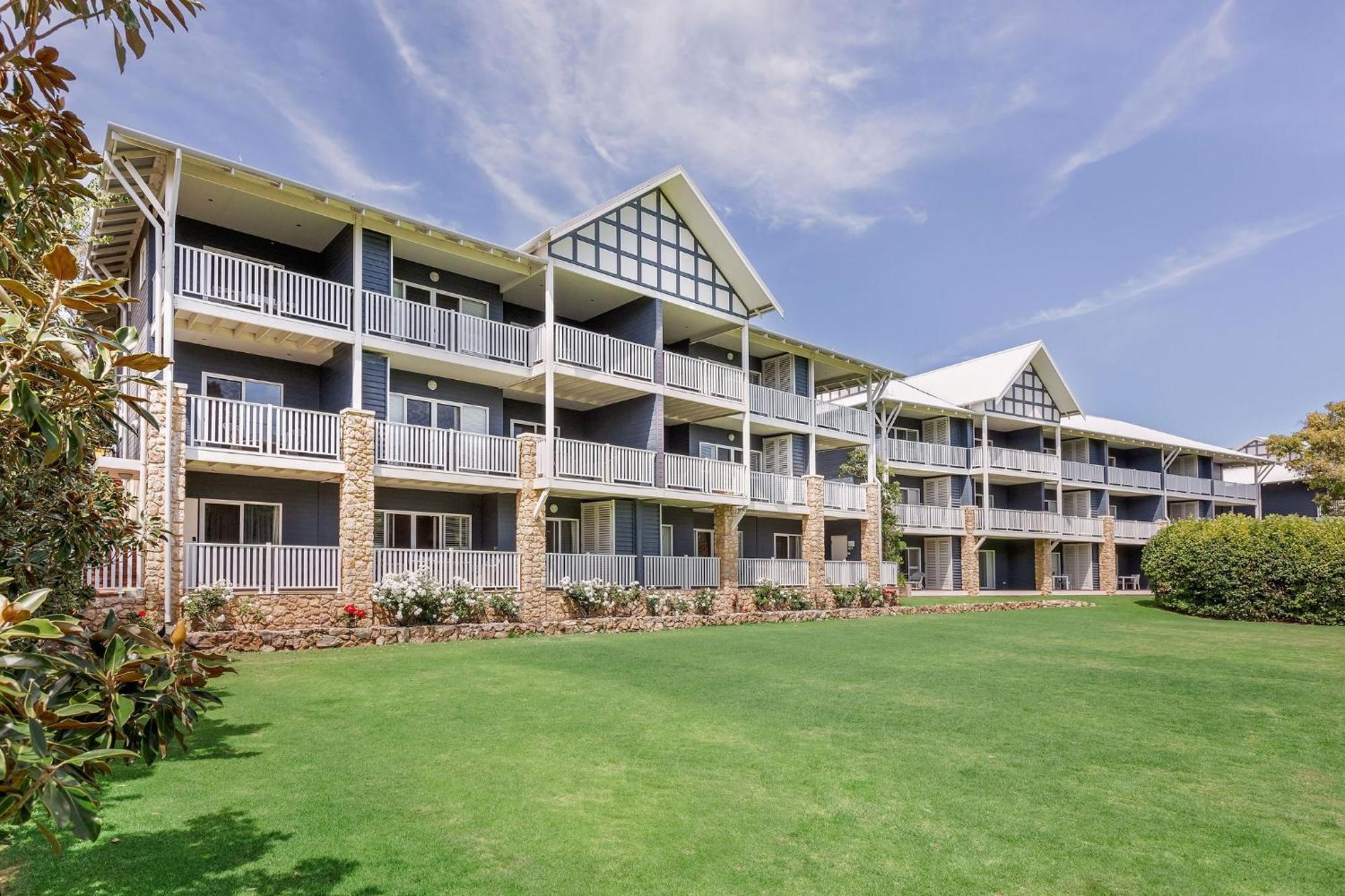 Caves House Hotel & Apartments Yallingup Exterior photo