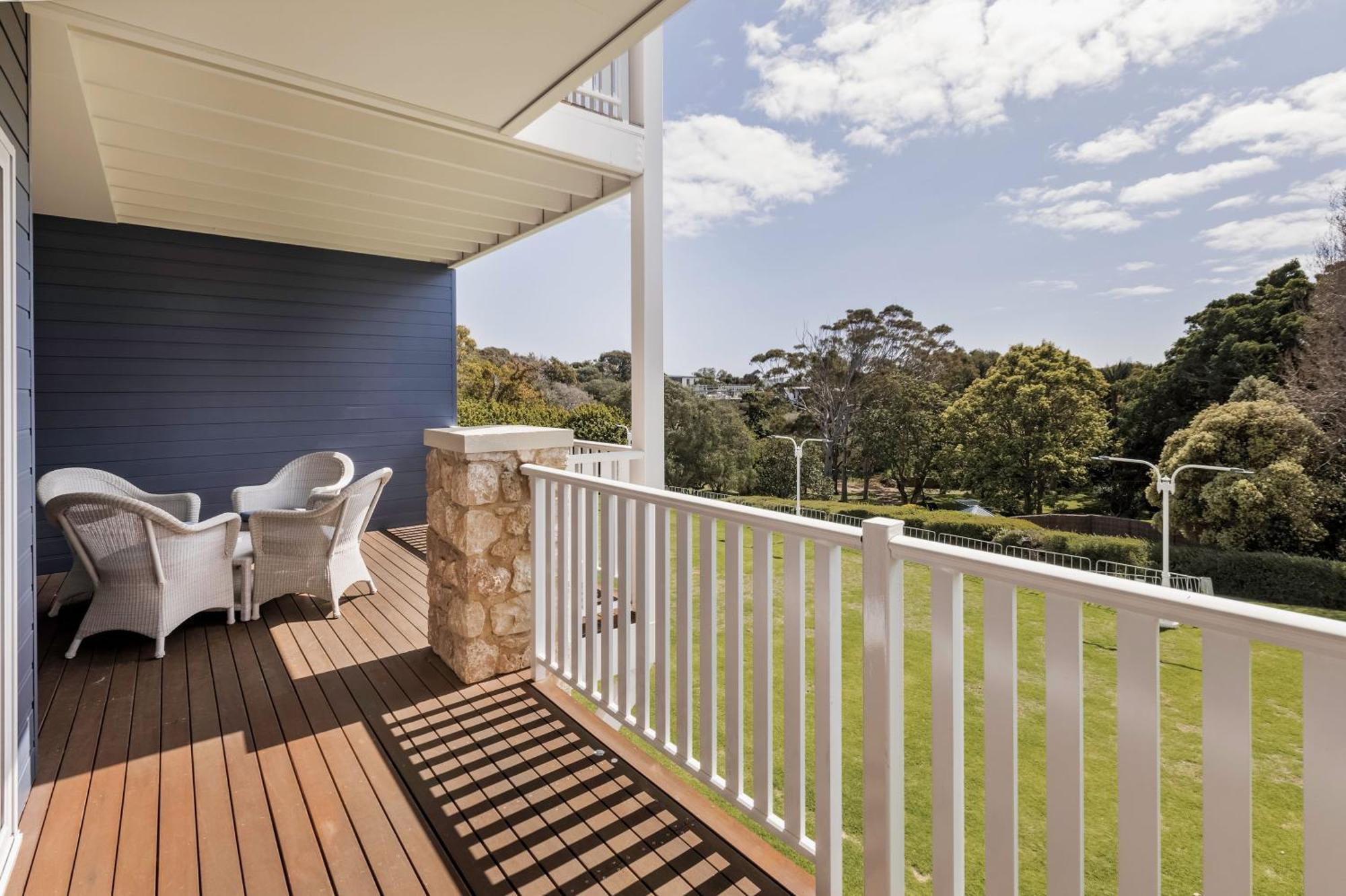 Caves House Hotel & Apartments Yallingup Exterior photo